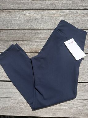 Lululemon InStill HR Tight 25" TRNV Navy blue Womens size 12 NWT